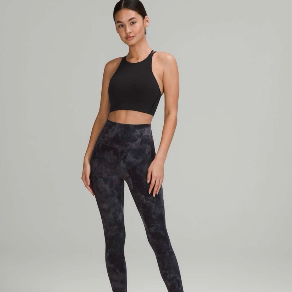 Like New Lululemon Like A Cloud Bra - high neck, size 6